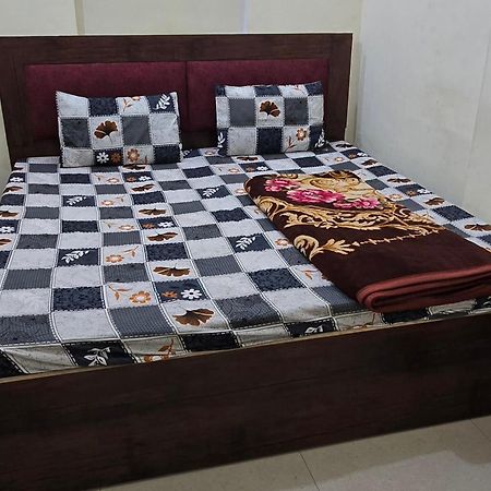 Ramlala Paying Guest House Stay Just 100M From Saryu Ghat, Ayodhya Esterno foto