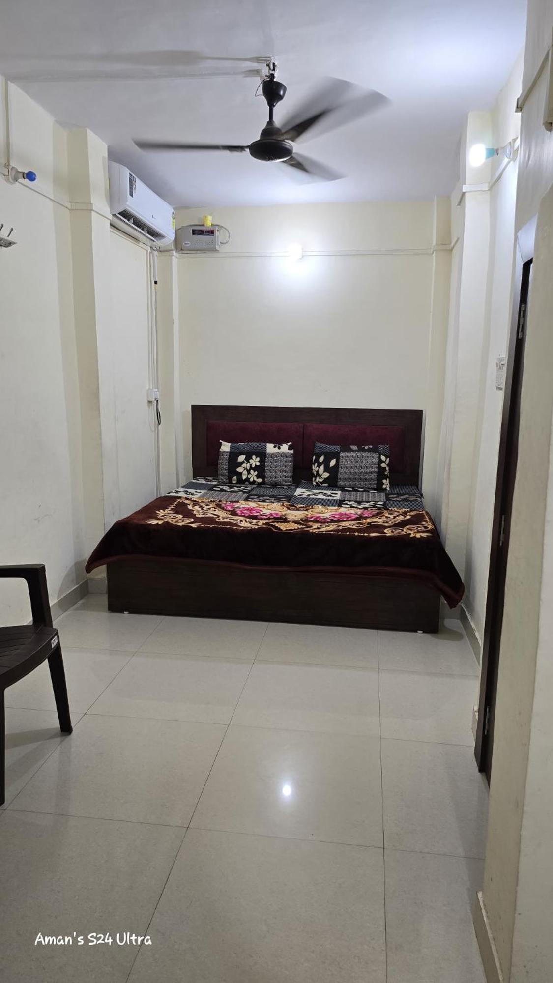Ramlala Paying Guest House Stay Just 100M From Saryu Ghat, Ayodhya Esterno foto